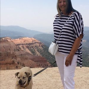 Meet your Posher, Debbi